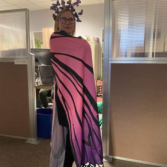 Butterfly Wings and Head Dress - Picture 2 of 4